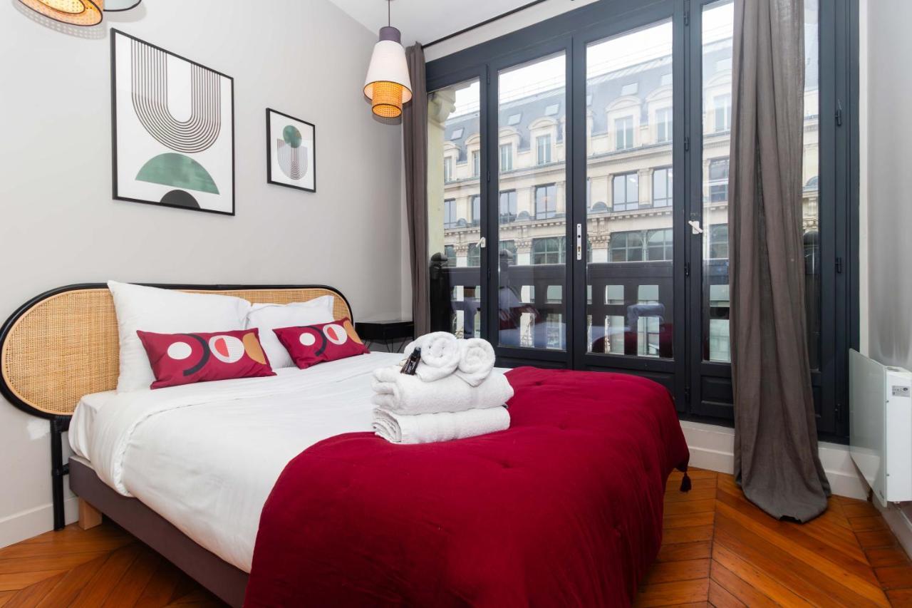 Apartment Center Of Paris By Studio Prestige Exterior foto