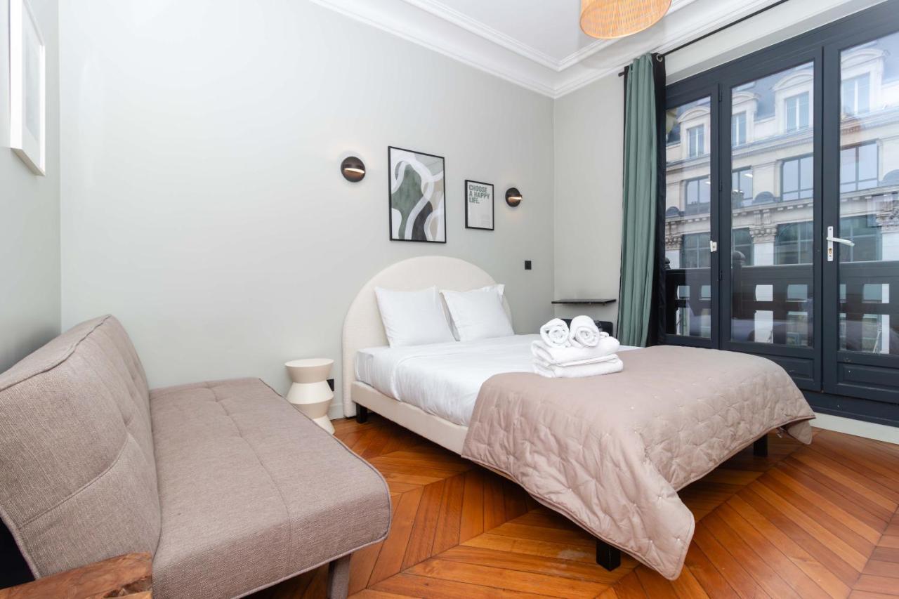 Apartment Center Of Paris By Studio Prestige Exterior foto